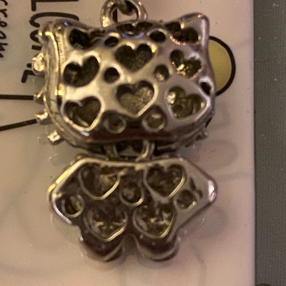 Hello Kitty Inspired necklace.  Rhinestones and lower body movement.  Unique! - Picture 3 of 4